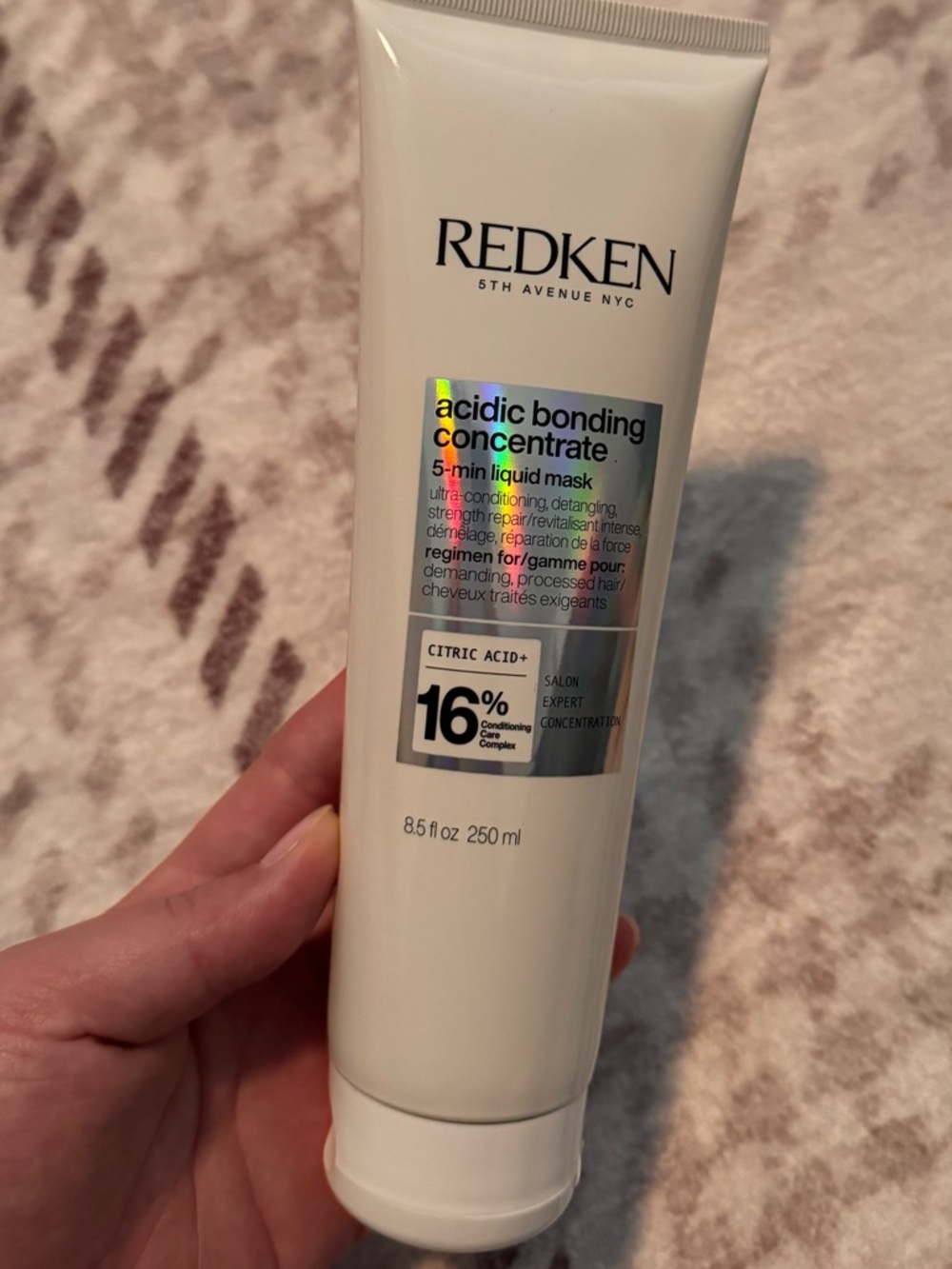 Redken Acidic Bonding Concentrate 5-Min Liquid Mask